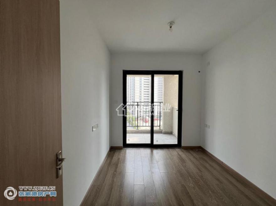 Zͥ--20251004-4.jpg?x-oss-process=image/resize,w_880