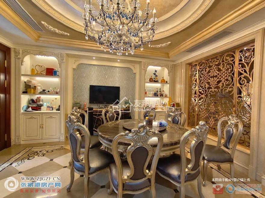 12242436.jpg?x-oss-process=image/resize,w_880