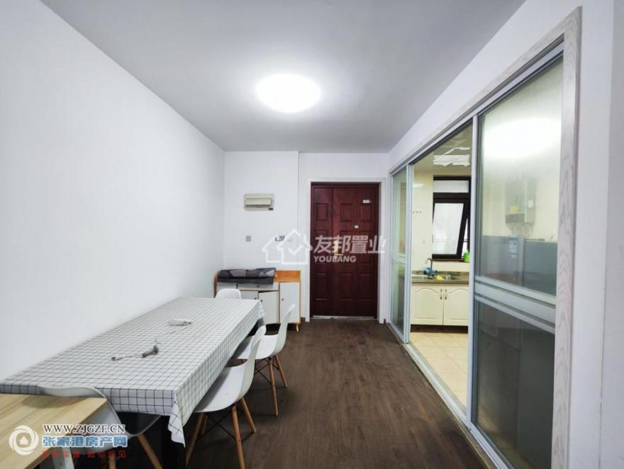 e66bfa1a598e4c7ba274953d181003dd.jpg?x-oss-process=image/resize,w_880