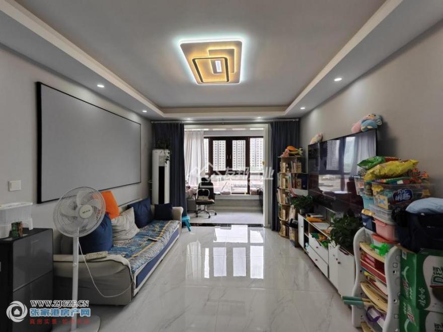 万科公园大道(张家港)-客厅-20250303-0.jpg?x-oss-process=image/resize,w_880 万科公园大道(张家港)-客厅-20250303-0.jpg?x-oss-process=image/resize,w_880