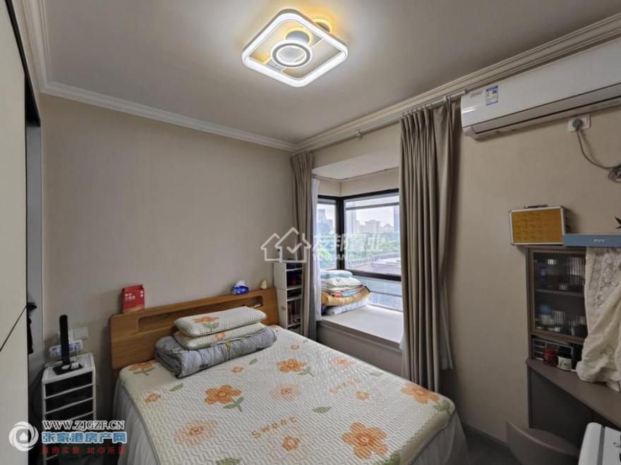 万科公园大道(张家港)-卧室-20250303-3.jpg?x-oss-process=image/resize,w_880 万科公园大道(张家港)-卧室-20250303-3.jpg?x-oss-process=image/resize,w_880