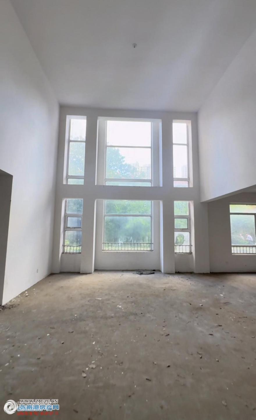 20250724095951_16396.jpg?x-oss-process=image/resize,w_880