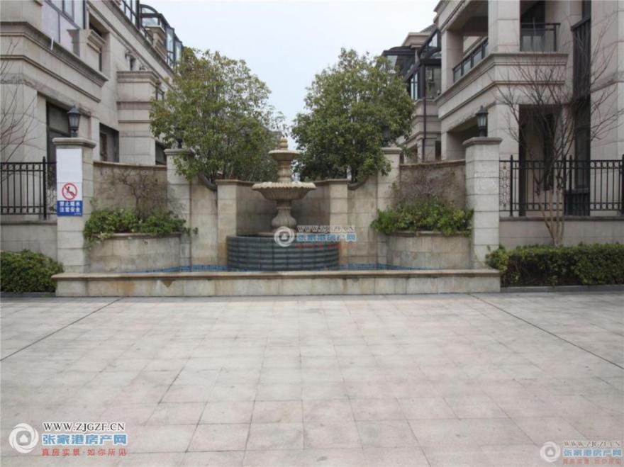 b8241bbba860d51a80d9878c7b733c97.jpg?x-oss-process=image/resize,w_880