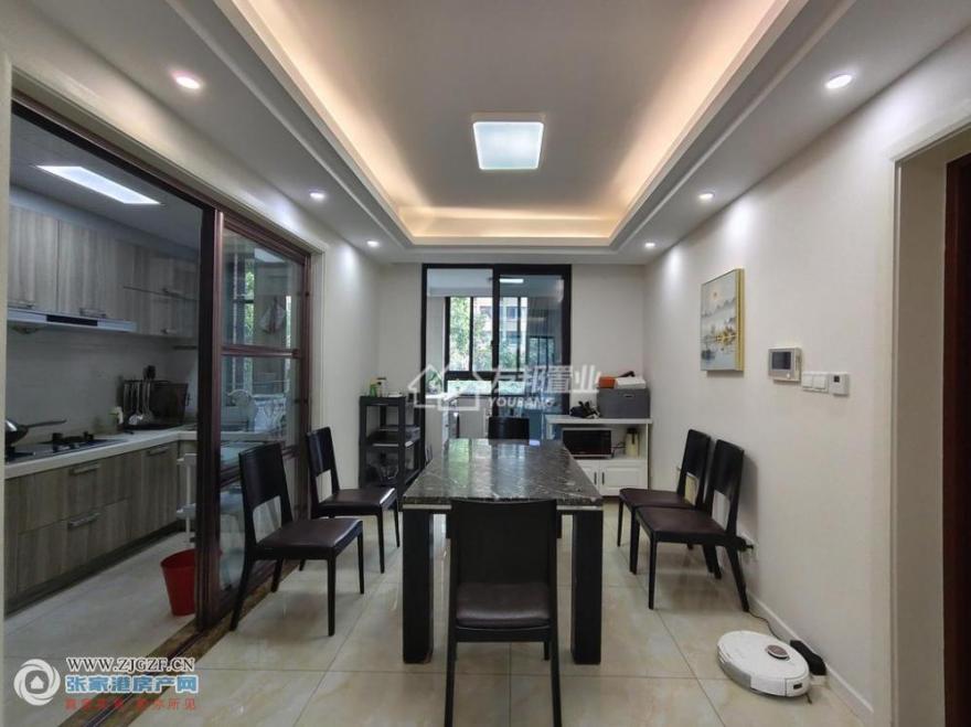 --20251009-2.jpg?x-oss-process=image/resize,w_880