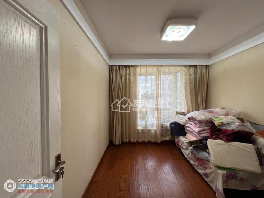 Է--20251010-3.jpg?x-oss-process=image/resize,w_880