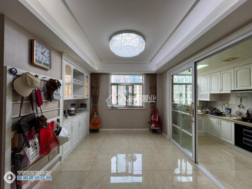 Է--20251010-2.jpg?x-oss-process=image/resize,w_880