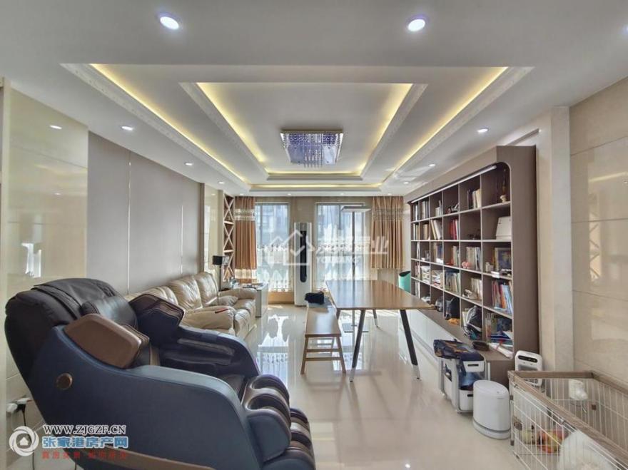 ǻ԰(żҸ)--20251011-0.jpg?x-oss-process=image/resize,w_880