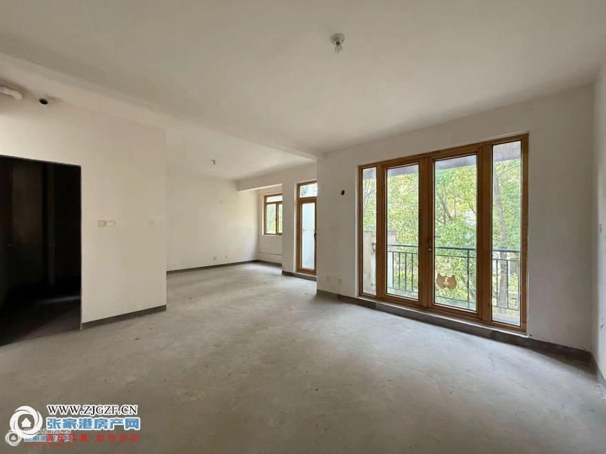 20250921083352_79307.jpg?x-oss-process=image/resize,w_880