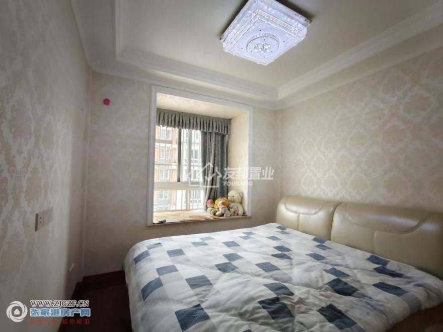 --20251014-5.jpg?x-oss-process=image/resize,w_880