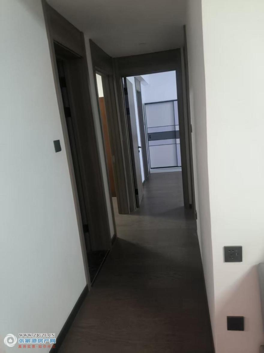 微信图片_20251015130503.jpg?x-oss-process=image/resize,w_880 微信图片_20251015130503.jpg?x-oss-process=image/resize,w_880