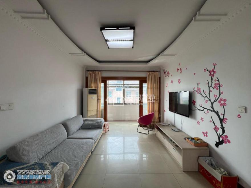 и´--20251016-0.jpg?x-oss-process=image/resize,w_880