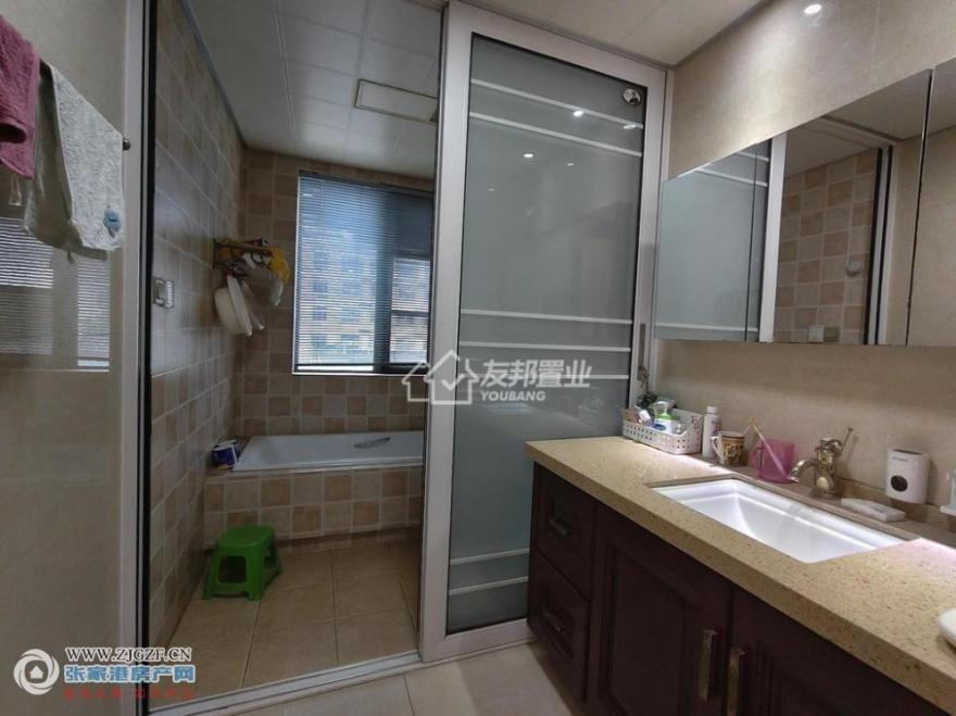 Է--20251016-8.jpg?x-oss-process=image/resize,w_880