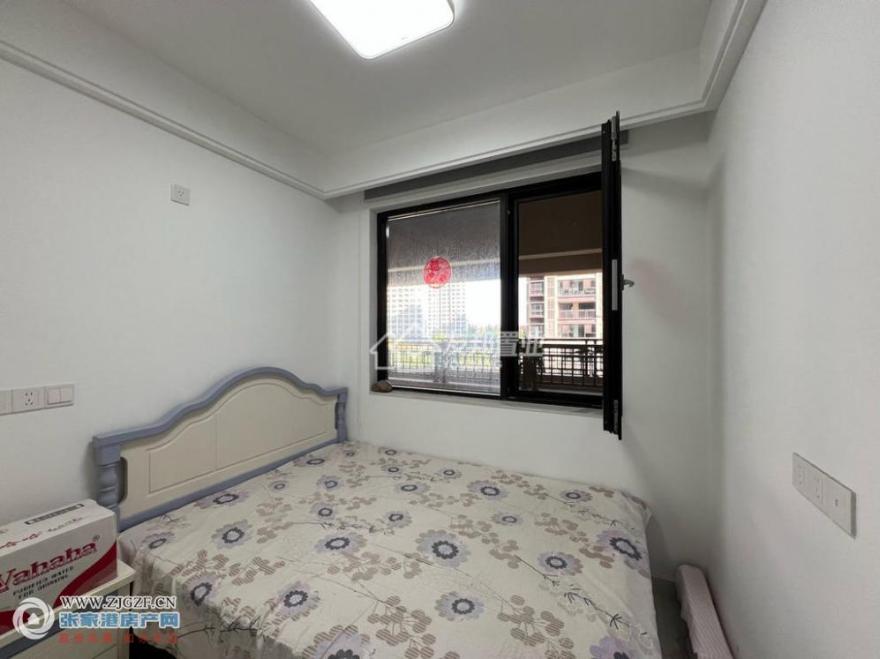 Z()--20251017-3.jpg?x-oss-process=image/resize,w_880