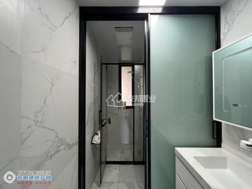 Z()--20251017-7.jpg?x-oss-process=image/resize,w_880