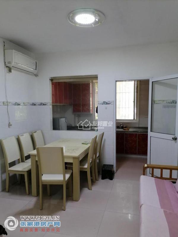 760f578c3a864497a13e83a905658d8f.jpg?x-oss-process=image/resize,w_880