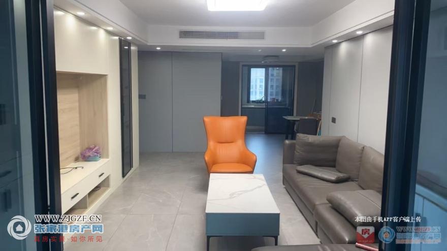 9492848.jpg?x-oss-process=image/resize,w_880