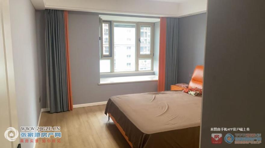 94927528.jpg?x-oss-process=image/resize,w_880