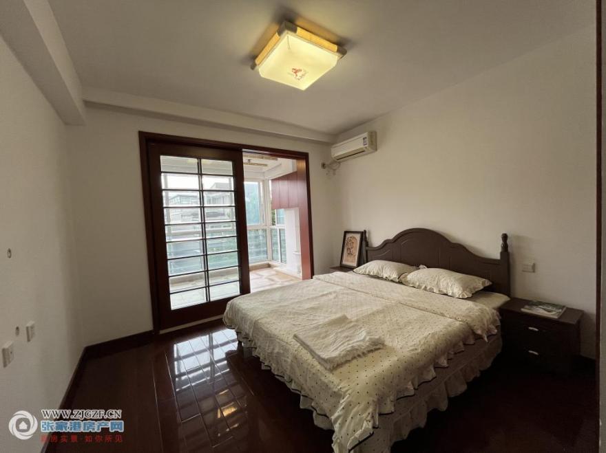 微信图片_2025-10-21_175021_801.jpg?x-oss-process=image/resize,w_880 微信图片_2025-10-21_175021_801.jpg?x-oss-process=image/resize,w_880