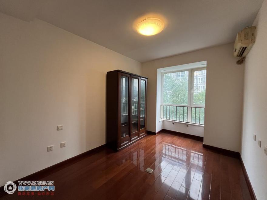 微信图片_2025-10-21_175023_265.jpg?x-oss-process=image/resize,w_880 微信图片_2025-10-21_175023_265.jpg?x-oss-process=image/resize,w_880