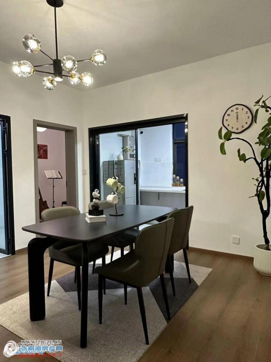 20251003101522_66601.jpg?x-oss-process=image/resize,w_880