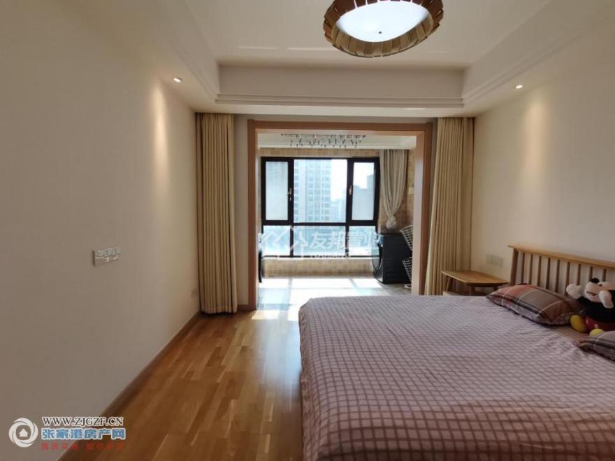 Ҽ--20251022-4.jpg?x-oss-process=image/resize,w_880