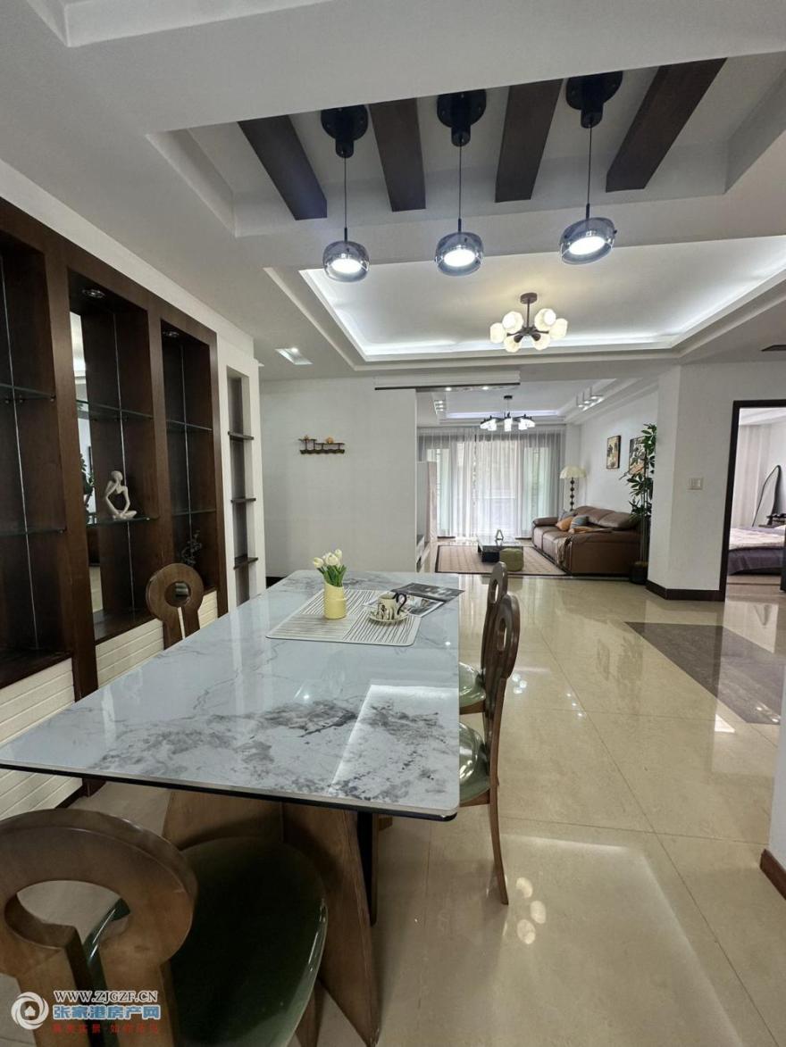 微信图片_2025-10-23_100207_310.jpg?x-oss-process=image/resize,w_880 微信图片_2025-10-23_100207_310.jpg?x-oss-process=image/resize,w_880