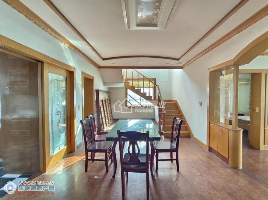 ÷´--20251024-4.jpg?x-oss-process=image/resize,w_880