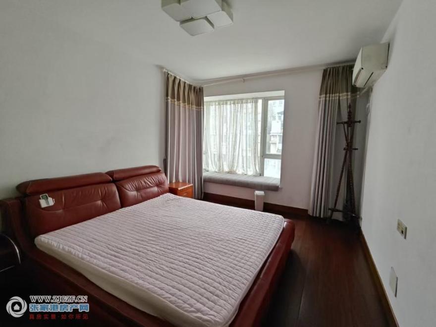 ΢ͼƬ_20251025104239_40_614.jpg?x-oss-process=image/resize,w_880