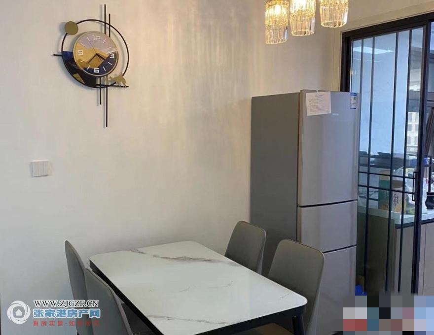 194140168_.jpg?x-oss-process=image/resize,w_880