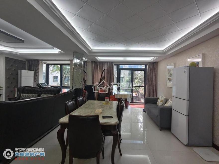 з羰--20251030-2.jpg?x-oss-process=image/resize,w_880