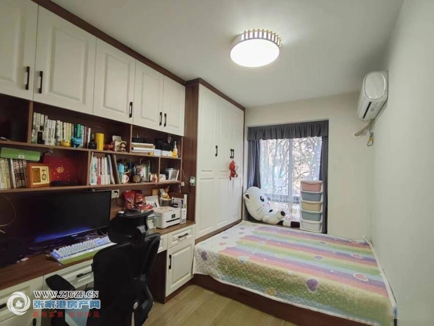 1534796_.jpg?x-oss-process=image/resize,w_880