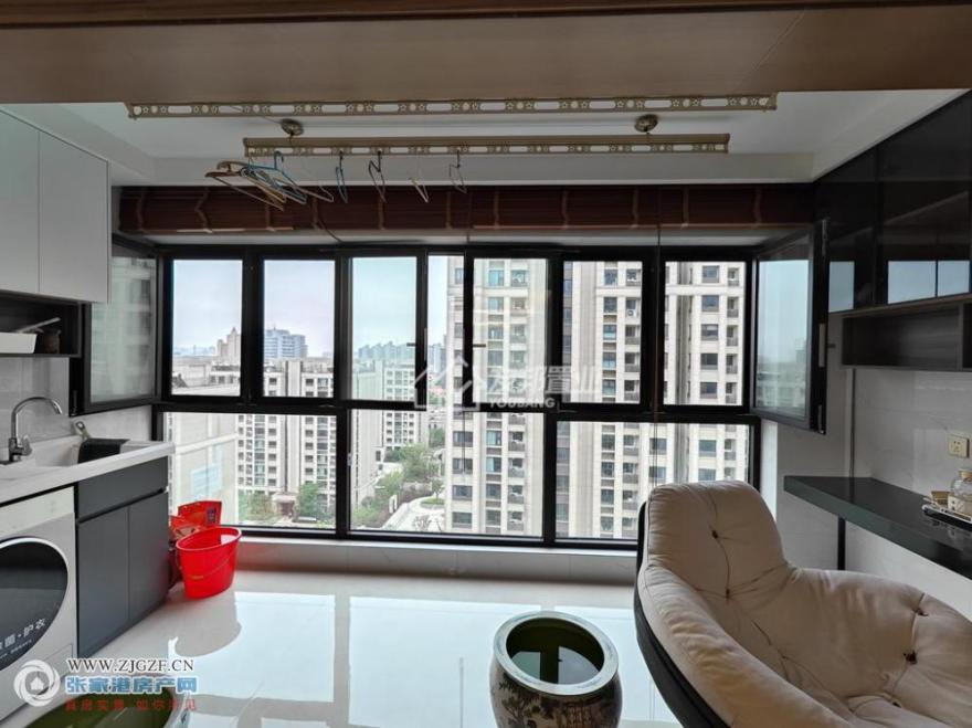 ³ƴ󶼻-̨-20251107-10.jpg?x-oss-process=image/resize,w_880