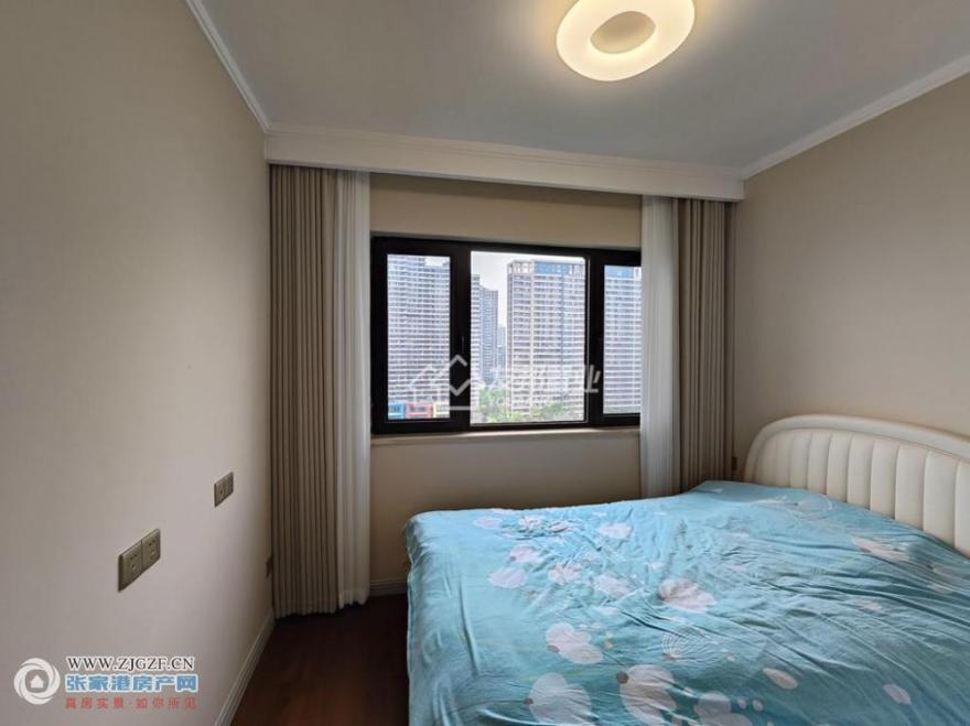 ³ƴ󶼻--20251107-4.jpg?x-oss-process=image/resize,w_880