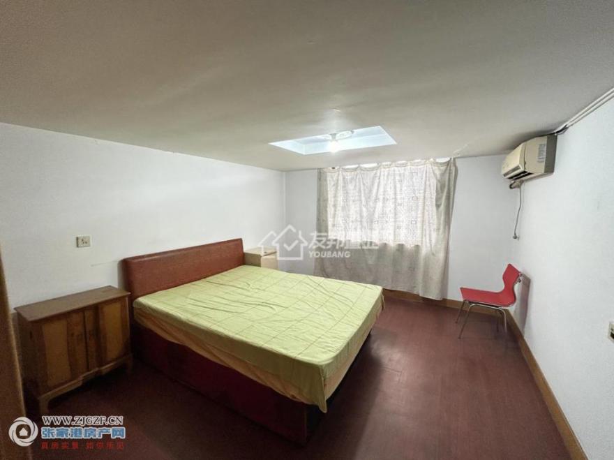 f0f866c146d043b2923ca50a9ac2e4f4.jpg?x-oss-process=image/resize,w_880