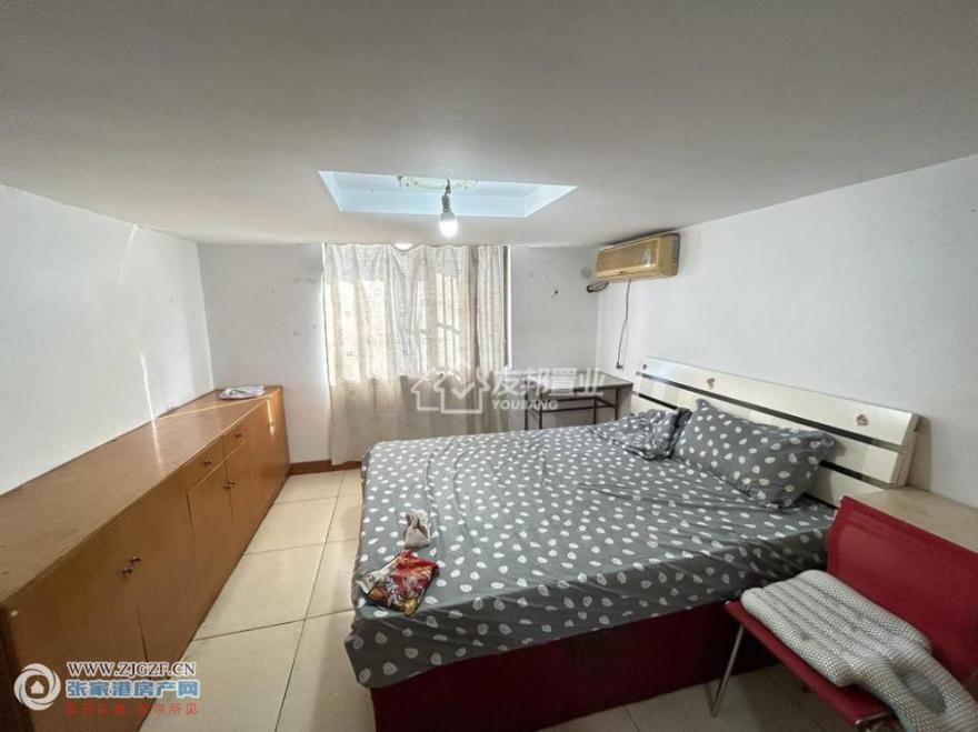 5079733958894fbf9c1cfa5b019ef254.jpg?x-oss-process=image/resize,w_880