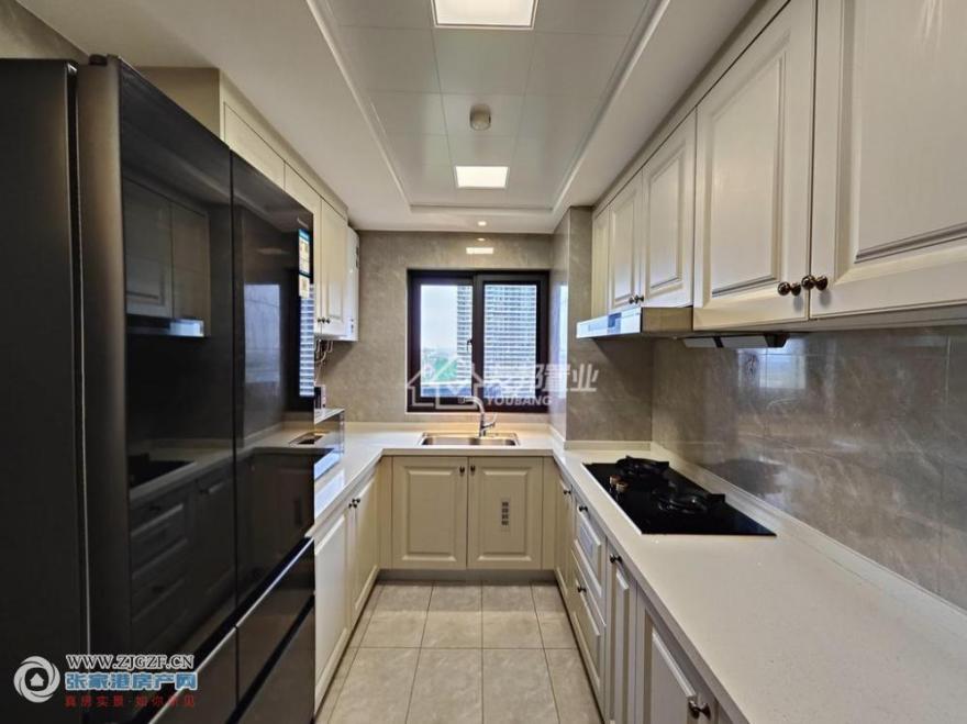 ³ƴ󶼻--20251111-9.jpg?x-oss-process=image/resize,w_880