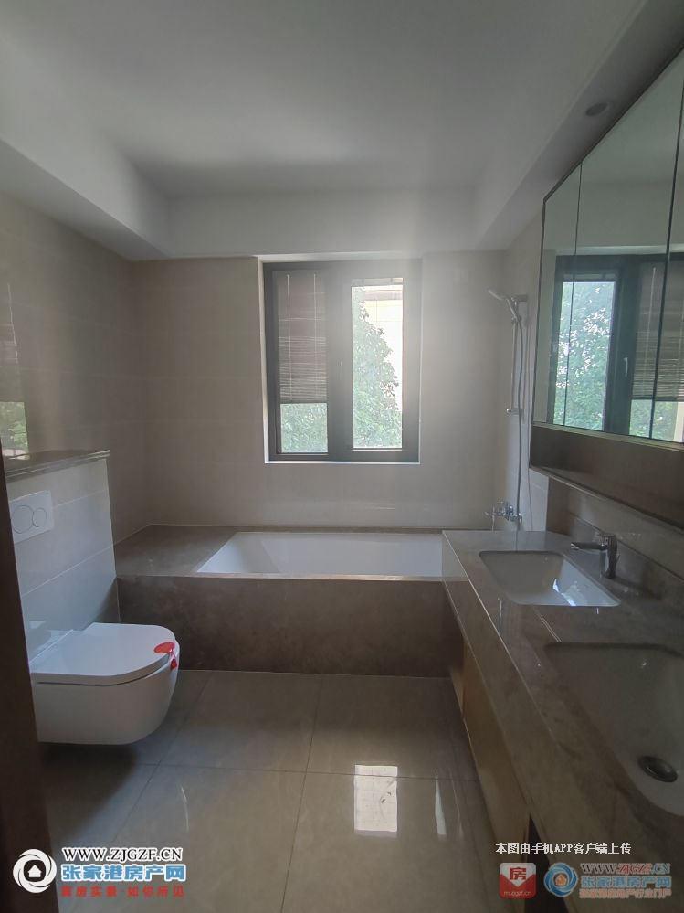 20251011144847_95924.jpg?x-oss-process=image/resize,w_880