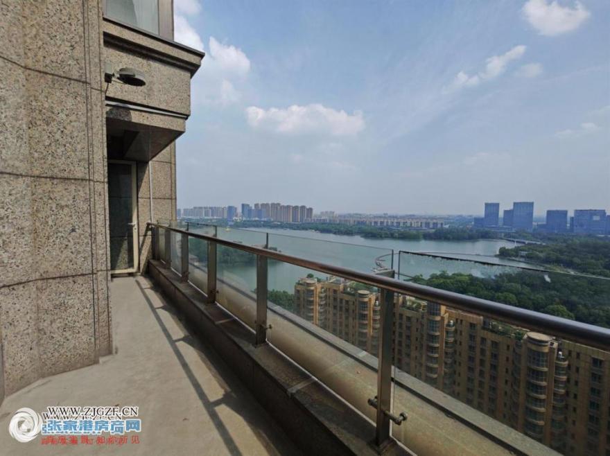 20250929153122_89812.jpg?x-oss-process=image/resize,w_880