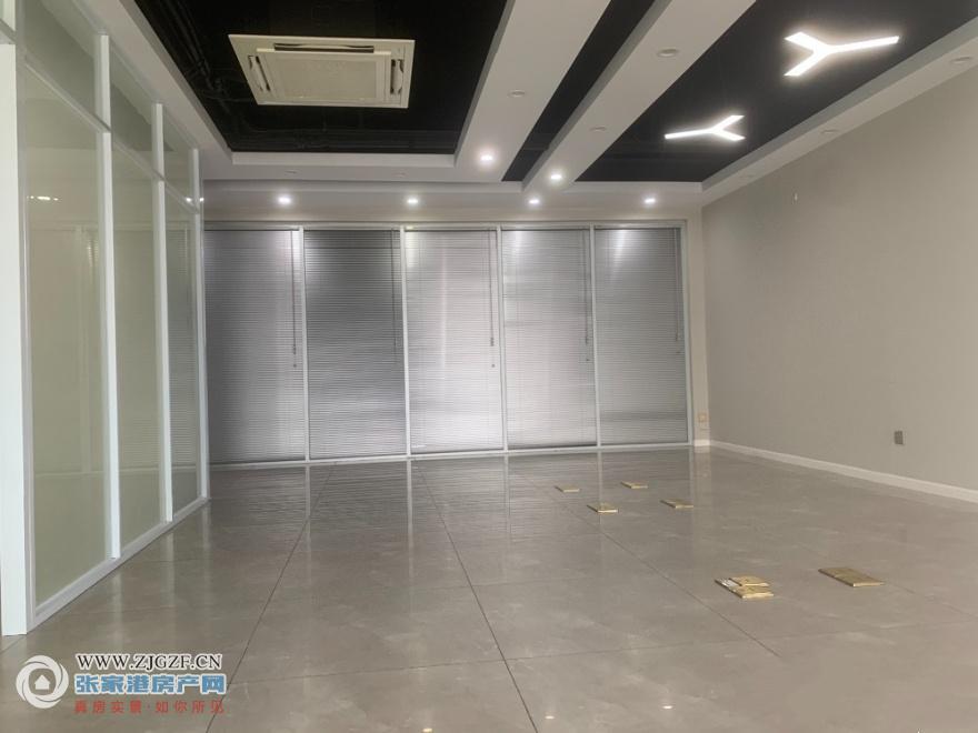 164359348_.jpg?x-oss-process=image/resize,w_880