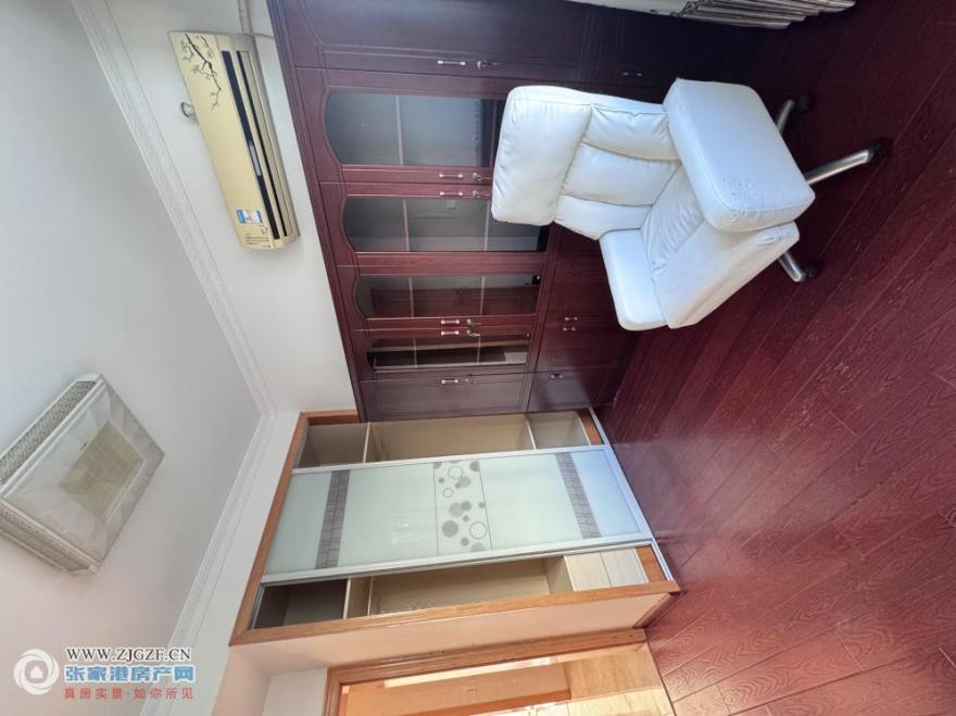 ΢ͼƬ_20251113143140_4341_146.jpg?x-oss-process=image/resize,w_880