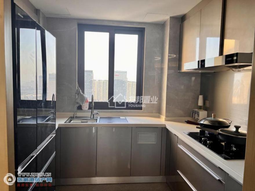 ïۡ--20251116-5.jpg?x-oss-process=image/resize,w_880