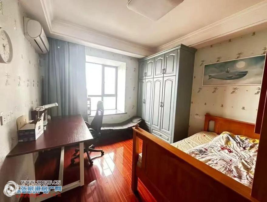 120645wqn1Qh775k55244P.jpg?x-oss-process=image/resize,w_880