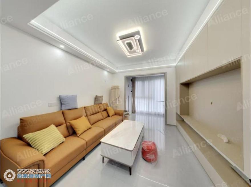 8af441049b4da845a4b8dc2fe19de93b.jpg?x-oss-process=image/resize,w_880