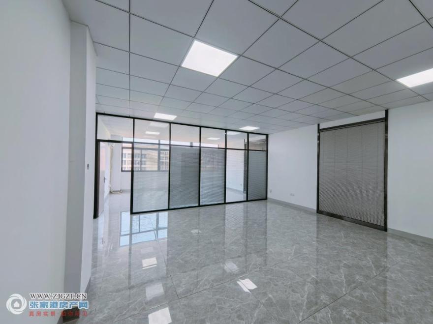 3.jpg?x-oss-process=image/resize,w_880