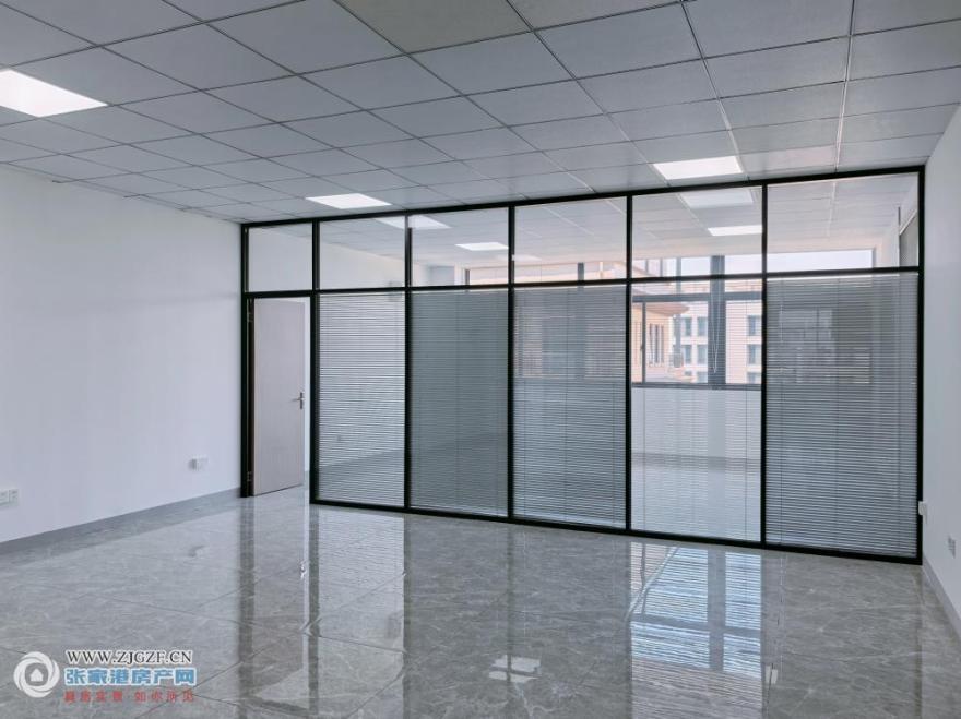 1.jpg?x-oss-process=image/resize,w_880