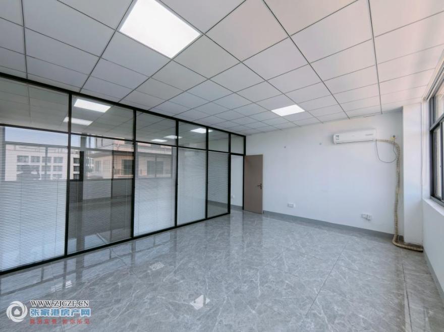 10.jpg?x-oss-process=image/resize,w_880