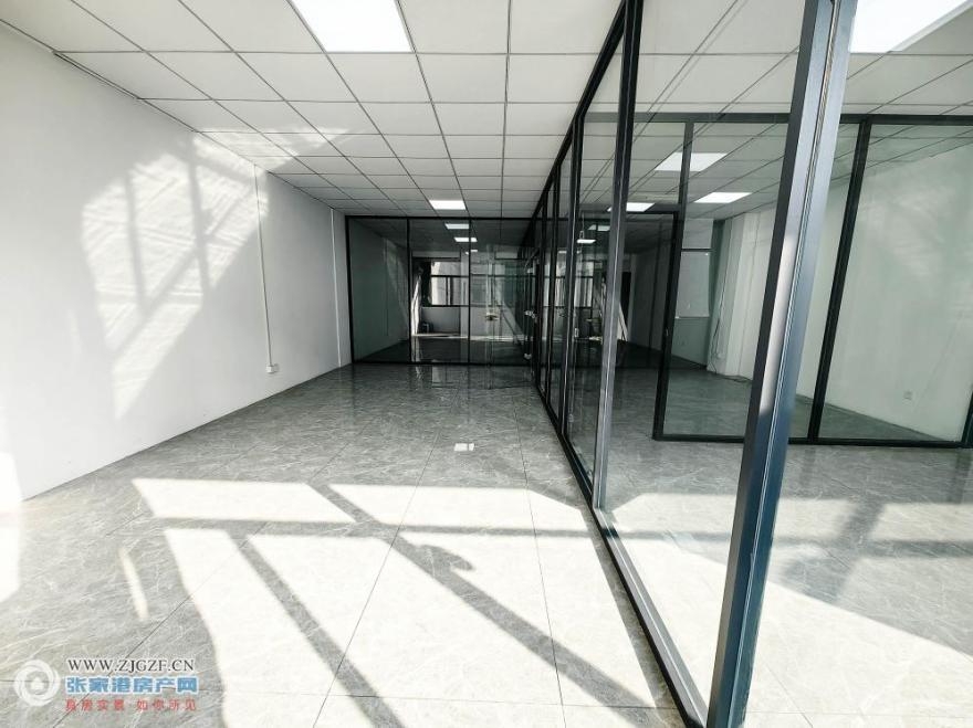 7.jpg?x-oss-process=image/resize,w_880