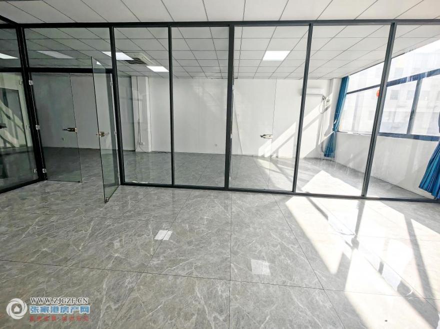 9.jpg?x-oss-process=image/resize,w_880