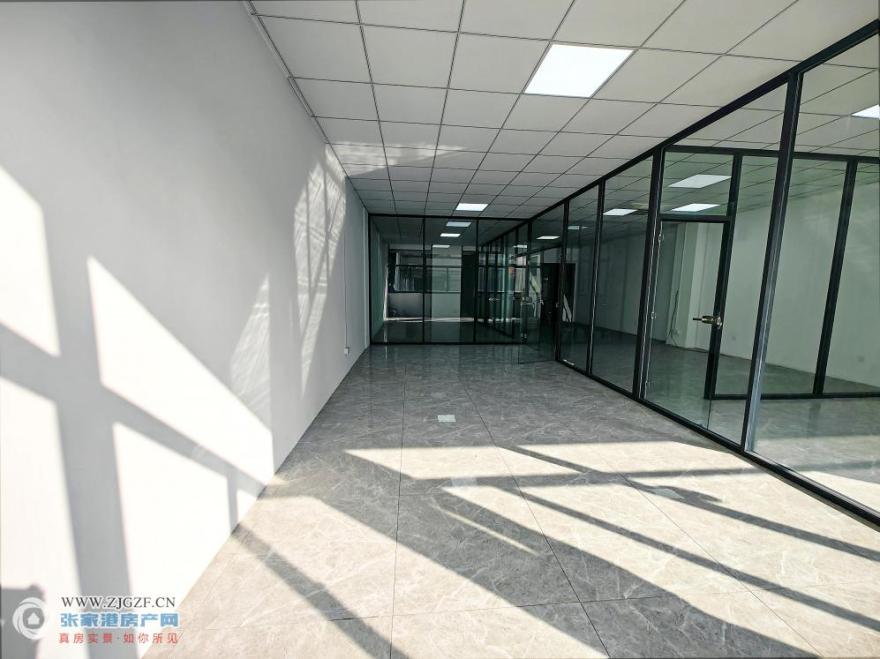 8.jpg?x-oss-process=image/resize,w_880