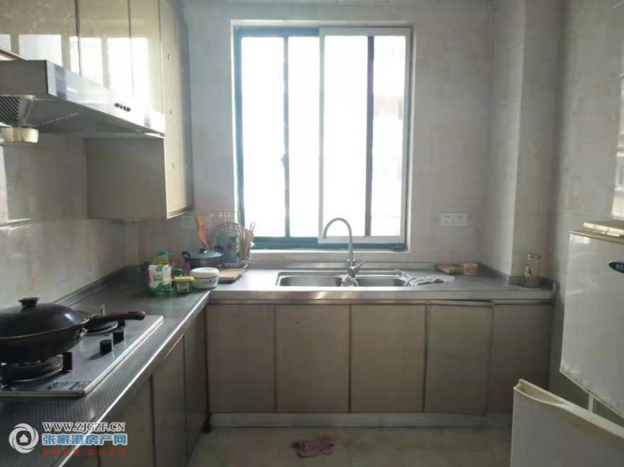 f4ed23f9f10b0a0bf577d0301fbaa3b.jpg?x-oss-process=image/resize,w_880